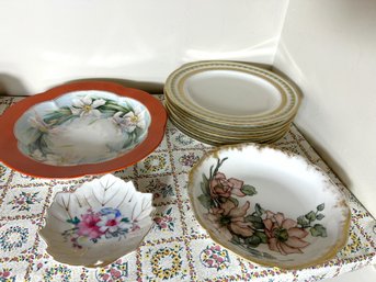 DR/ 8pcs - Assorted French (& 1 China) Fine China Plates: Limoges, H&C, T&V Etc