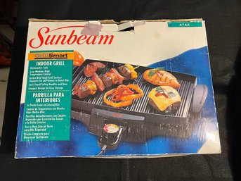 K/ Box - Sunbeam Model #4766 Grill Smart Indoor Electric Grill In Original Box