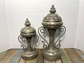 AD8/RER 2pcs: Stunning Ornate Pedestal Vessels With Lids - Heavy With Ornate Detailing