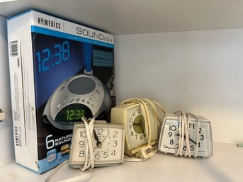 WD/ 4pcs - Assorted Alarm Clocks And Sound Machine