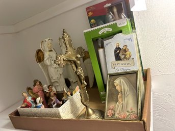 2B1/ Box 17pcs - Assorted Religious Items And Window Candles