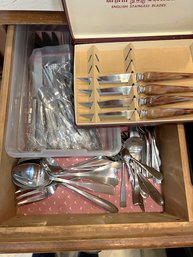 K/ Drawer - Box 4 Regent Sheffield Tortoise Bakelite Handle Knives, 20 Pcs CSB Flatware, 9 Pcs Green Handle...