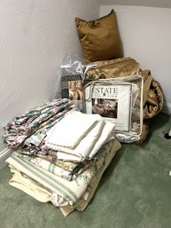 2B1/ Assorted King Size Comforter Sets W Pillow Shams, Matching Valance: Wamsutta, Bloom Croft Home Etc