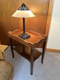 2BR/ 2 Pieces - Vintage Wood Tray Style End Table And Lamp With Glass Shade