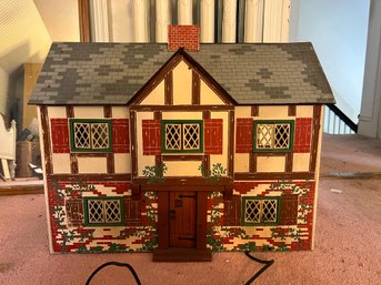 B3A/ Vintage Antique Keystone Tudor Dollhouse 2 Story 6 Room Doll House Dollhouse