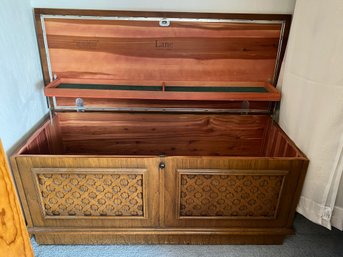 1BR/ Gorgeous MCM Cedar Hope Chest By Lane - Altavista, VA