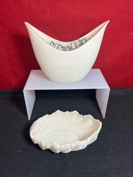 LS/ Bin 2pcs - Lenox Acanthus Leaf Shell Candy/Nut Dish And Lenox Crescent Swoop Vase