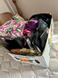 B2B/ Box Of Assorted Vintage Ladies Purses, Bags, Wallets, Change Purses, Evening Bags...& Vera Bradley, Coach