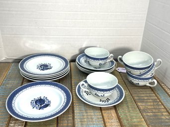 CRS4/RER 15pcs: Beautiful Blue & White Dessert Plates W Cups And Saucers By Royal Copenhagen