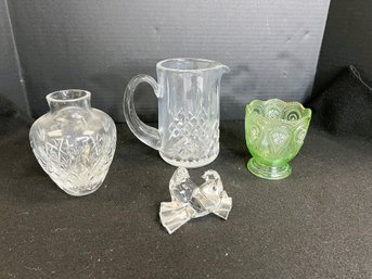 SF/ 4pcs - Assorted Glassware And Baccarat Glass Birds