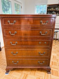 Beautiful Vintage 5 Drawer Tall Dresser With Glass Top By Rway