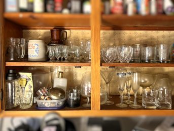 K/ 2shelves - Large Selection Of Bar Glasses And Accessories