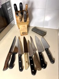 K/ 15pcs - Wide Selection Of Knives Includes Wood Knife Block And Sharpening Stone