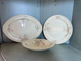 DR/ 3pcs - Taylor Smith USA Serving Pieces - Floral With Gold Rim Edging