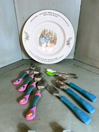 DR/ 10pcs - Children's Silverware And Wedgwood Peter Rabbit Plate