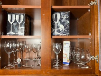 K/ 2shelves 15pcs - Glasses / Barware: Luminare, Astra Etc