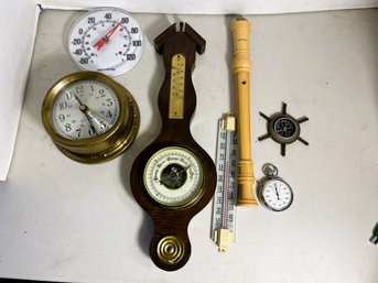 LR/ Bin 7pcs - Vintage Items: Clocks, Barometer, Thermometers Etc.