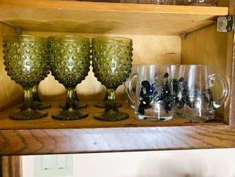 K/ 12 Piece Drinking Glasses - 6 Vintage Green Hobnail And 6 Hand-painted