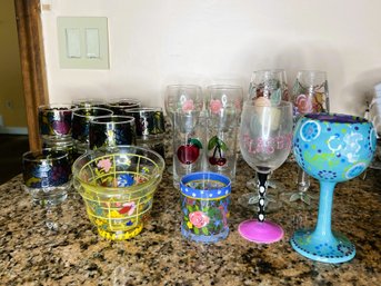 K/ 25 Pcs Festive And Fun Painted Glassware