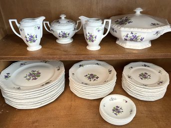 DR/ Set Of Beautiful Vintage Rosenthal Germany Maria 'Violetta' Dinnerware Service For 9