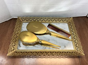 CR/A 4pcs - Vintage Vanity Dresser Tray With Mirror, Comb And Brush