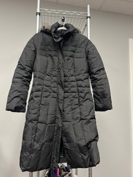 T/ Women's Calvin Klein Winter Parka With Hood - Size S