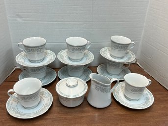 CR/A 18pcs - Fairfield Fine China Teacups, Saucers, Cream And Sugar