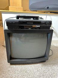 L3/ 4pcs - 20' Mitsubishi TV & RCA 4 Head VHS Player Both With Remotes