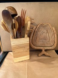 K/ Wood Bundle - Ekco Pretty Wood Tool Caddy W Wood Kitchen Tools & Expanding Apple Shaped Wood Basket