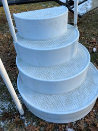 G/ Plastic Pool Stairs With Aluminum Hand Rails