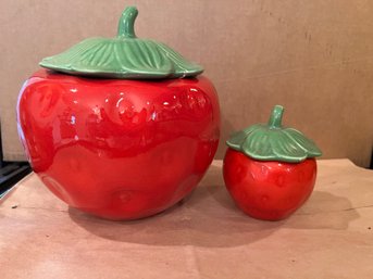 K/ 2 Cute Strawberry Shaped Red Ceramic Canisters Jars W Green Covers By Teleflora Portugal