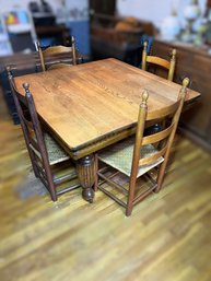 DR/ 8pcs - Beautiful Vintage Square Wooden Table On Wheels & 4 Mismatched Ladder Back Chairs