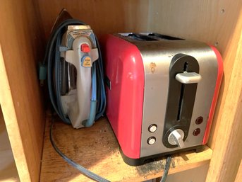 K/ Shelf Of 2 Pcs - Cooks Red 2 Slot Toaster & GE Electric Steam Iron