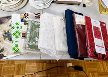 9 Asst Cloth Tablecloths - Inc. Charter Club, Guimaraes, Fairfax Etc