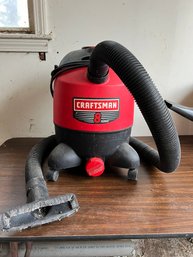 G/ Craftsman 8 Gallon, 4HP Wet/Dry Vac With Hose And Attachment