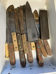 K/ 13pcs - Assorted Large Vintage And Antique Kitchen Knives And Sharpening Stone