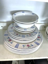 K/ 12pcs - Pfaltzgraff 'Bonnie Brae' Dish Ware - Pink Blue Floral