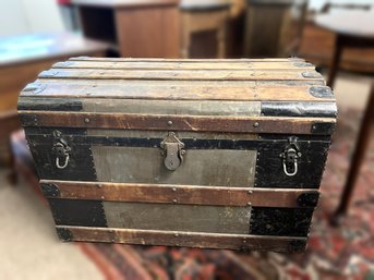 CR/D - Vintage Curved Top Travel Trunk On Wheels