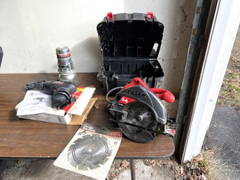 G/ 4pcs - Power Tool Lot #2: Skilsaw, Skil Drill, Electro Sprayer