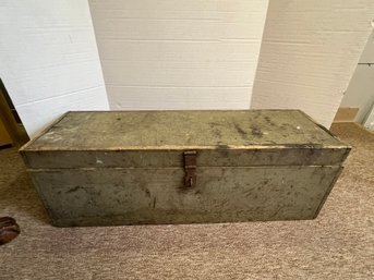CR/D - Vintage / Antique Wood Tool Box With Handles