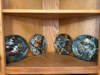 DR/ 6 Painted Bird Collector Plates Kevin Daniel / Knowles - Chickadee, Cardinal, Blue Jay, Baltimore Oriole