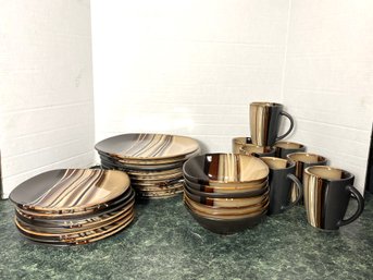 K/ 29pcs - Better Homes And Gardens Dish-ware