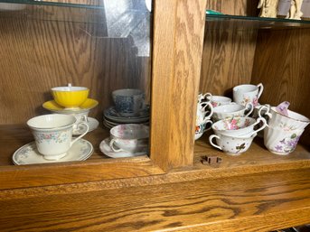 DR/ 29pcs - Teacup And Saucer Collection: Johnson Bros, Royal Doulton, Aynsley, Royal Stewart, Churchill Etc