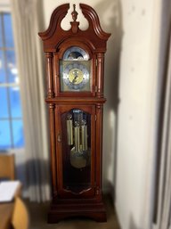 DR/ Pediment Top Wood Grandfather Clock - Emperor