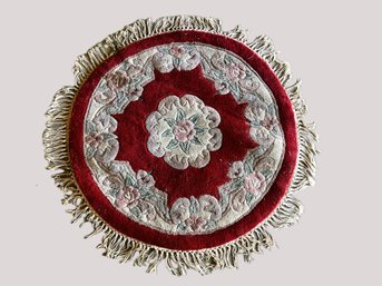 C/ Pretty Round Red And Floral Design Accent Rug