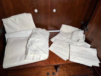 DR/ Vintage White Table Linens - Some Lace Trimmed, Napkins Etc