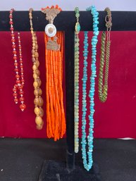 IR/ Bag 6pcs - Assorted Costume Jewelry - Beaded Necklaces