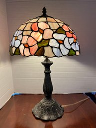 LR/ 1 Pc - Lovely Colorful Tiffany Style Table Lamp With Heavy Metal Base