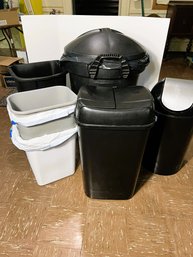 M/ 7pcs - Lot Of Trash Cans: A 32 Gallon With Cover, 6 Kitchen Sizes - 2 With Swing Covers