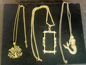 AB/ Bag 3pcs - Costume Jewelry - Necklaces With Pendants, Gold Tone: Tree, Mermaid, Bamboo Frame